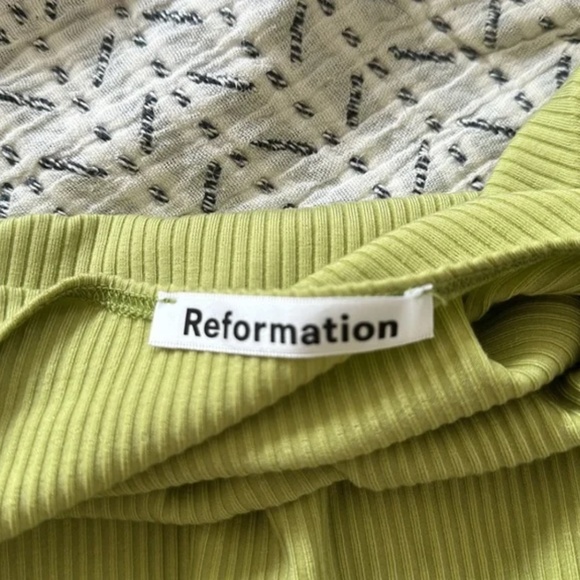 NWOT Reformation Kelsee Green Ribbed Midi Dress with Open back M - Picture 6 of 7